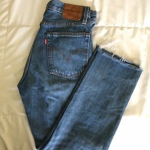 Levi’s Wedgie Straight Jeans